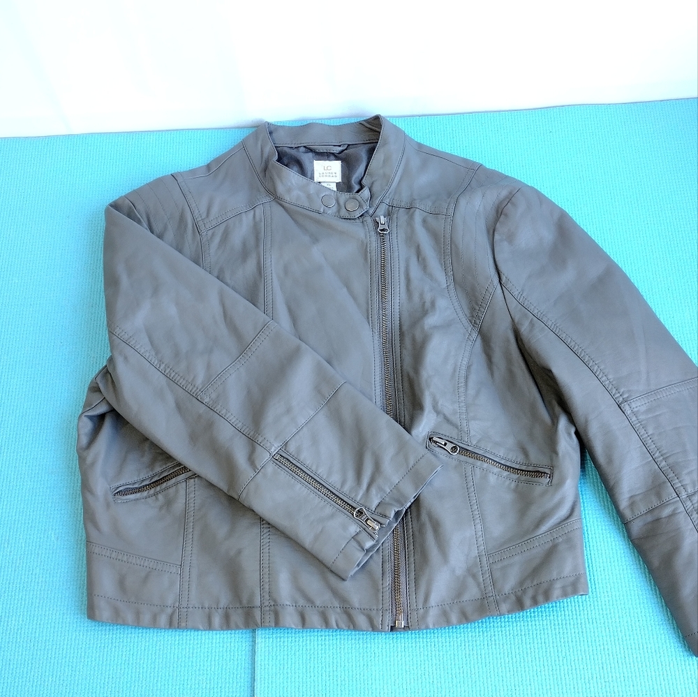 LC Lauren Conrad Women's Faux Leather Jacket Size XL